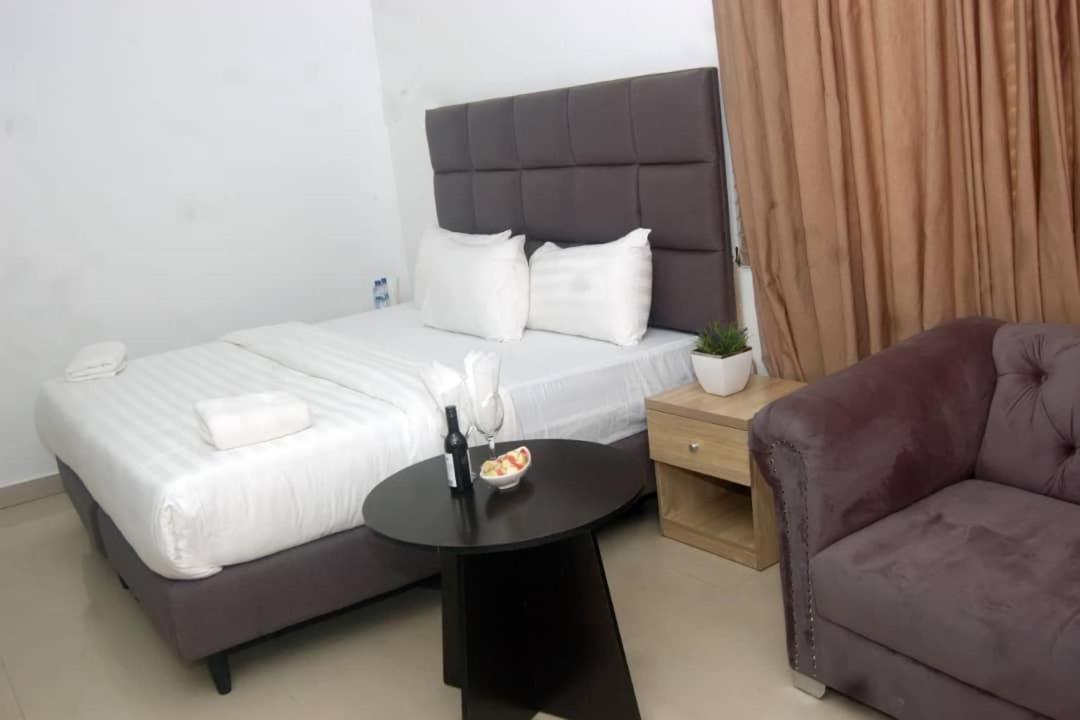 Tivoli Hotel Seafront Ikoyi Aliayabiagba 외부 사진