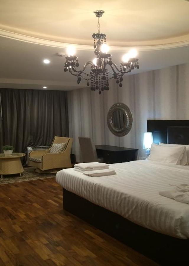 Tivoli Hotel Seafront Ikoyi Aliayabiagba 외부 사진