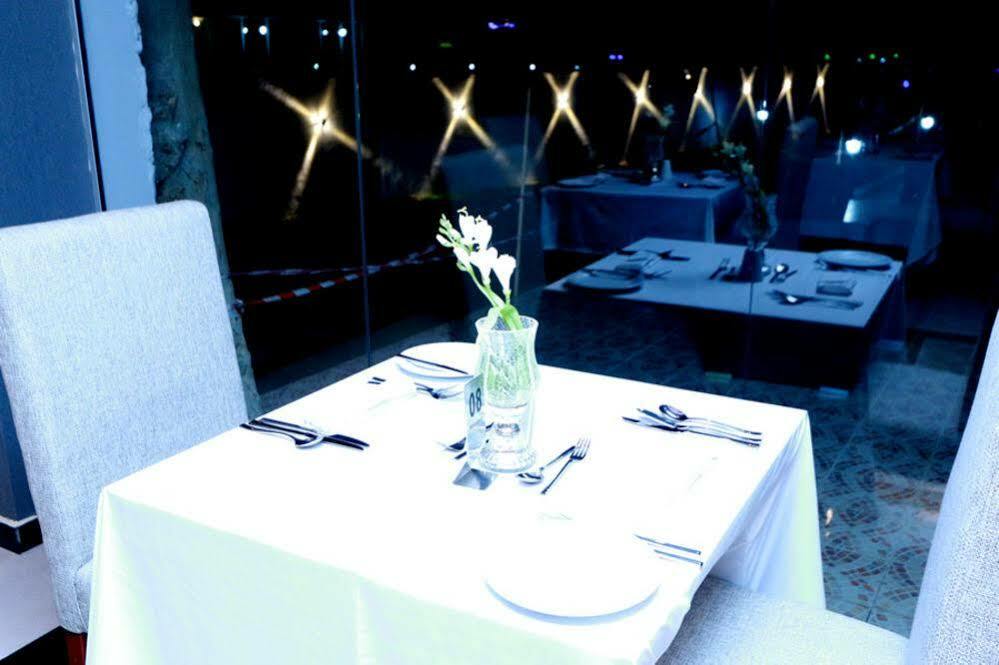 Tivoli Hotel Seafront Ikoyi Aliayabiagba 외부 사진